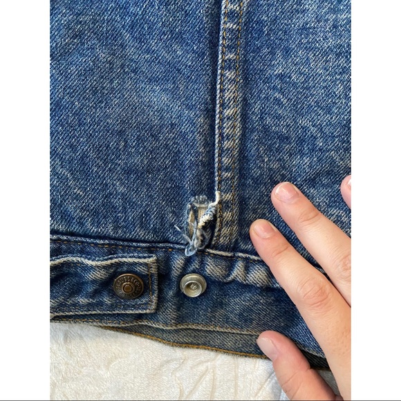 Vintage Levi’s Sherpa Jean Jacket - Picture 6 of 6